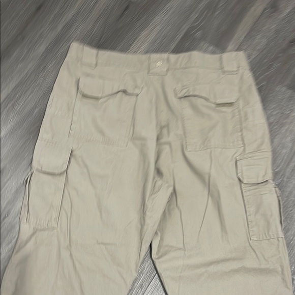 MN5 Tru-spec Classic Tan Cargo Pants with Durable Cotton Fabric - Picture 5 of 7